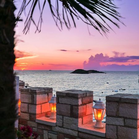 Hotel Castle Ksamil Exterior foto