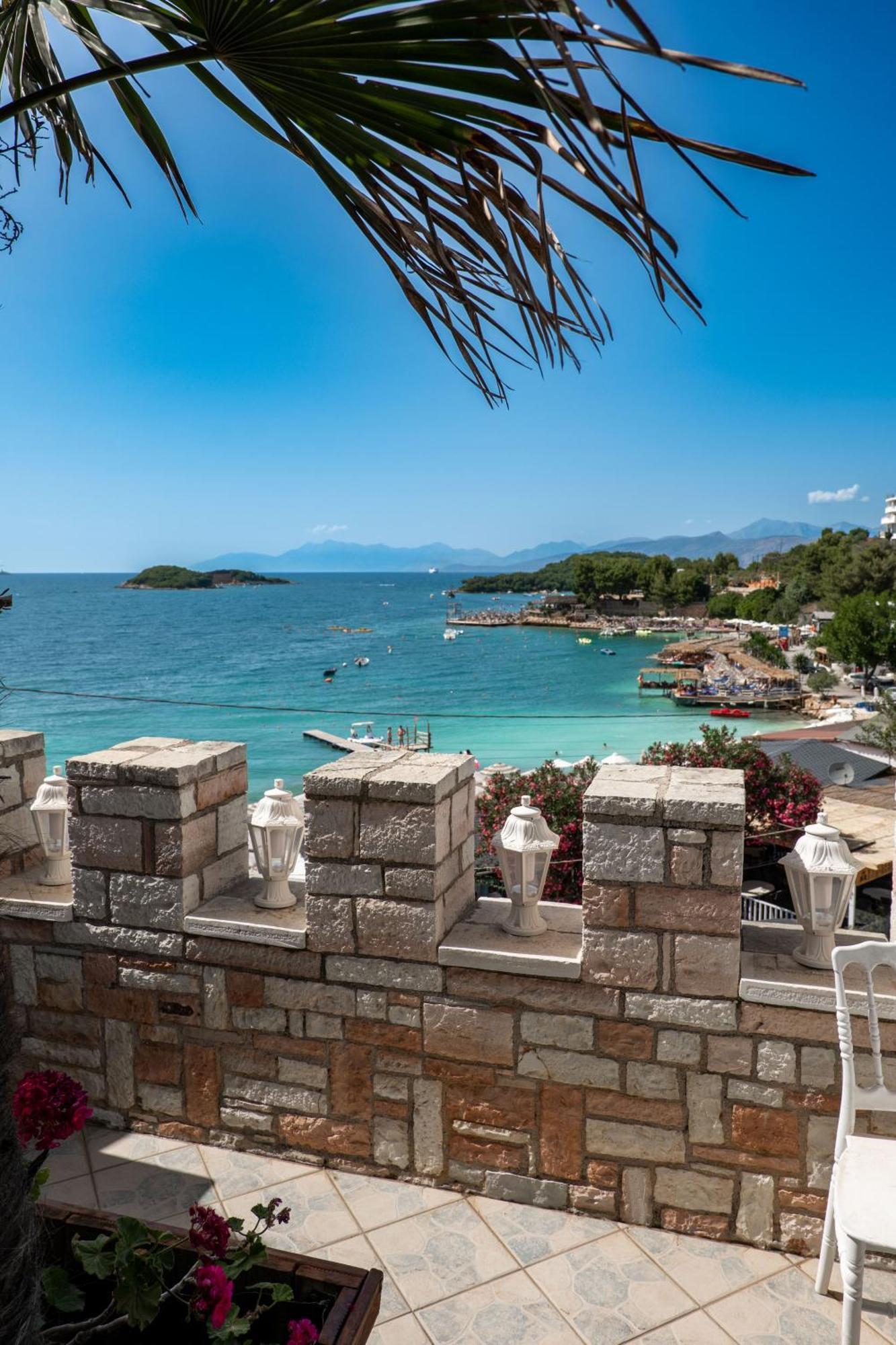 Hotel Castle Ksamil Exterior foto